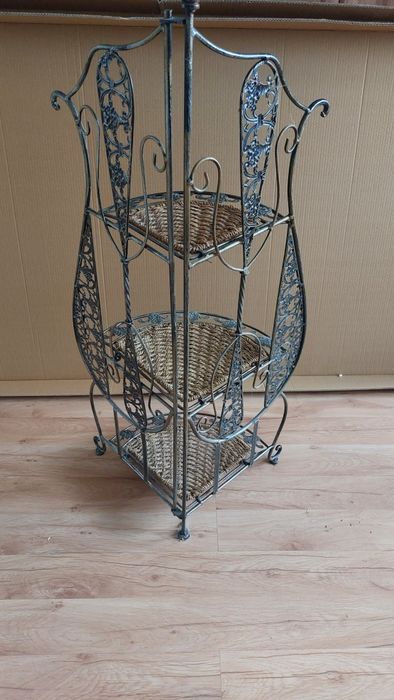 Stojak półka narożnikowa