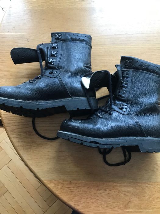 Продаються берці практично не вживані. Німецькі.