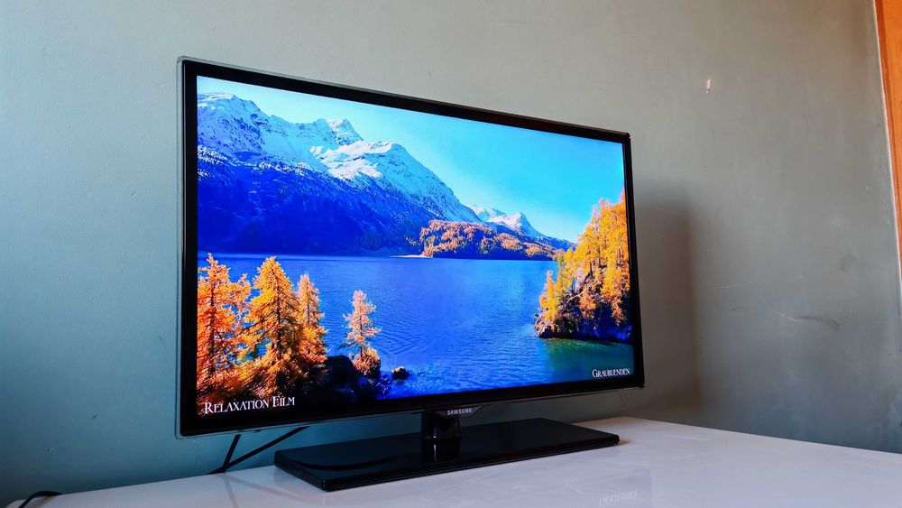 Telewizor LED Samsung 32" + dekoder DVB-T2
