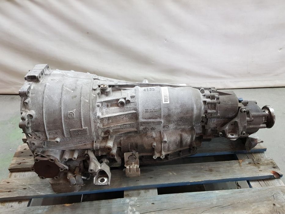 AUDI A8 4E TRANSMISSION BOX REF. HHV