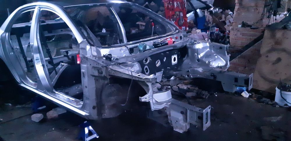 Четверть,четвертина,чверть на kia кіа лонжерон cerato/forte 2004-2022