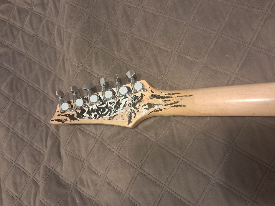 Електрогітара Deviser кастомна