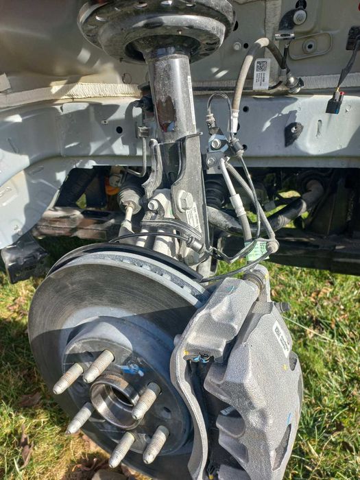 Ходова частина, підвіска до Chevrolet Equinox EV 23-25р