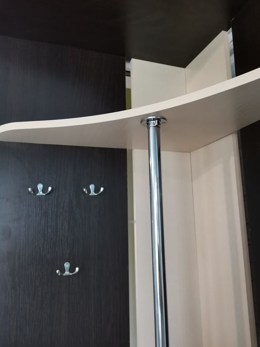 Маленький передпокій Прихожая Маленькая у відмінному стані