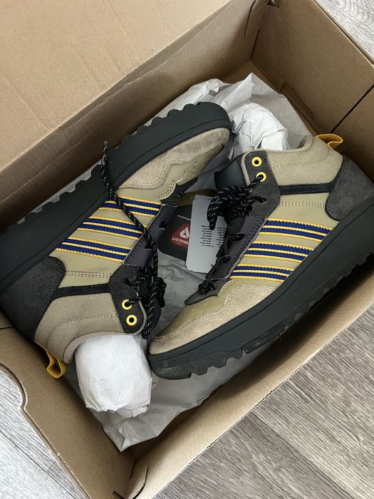 Водонепроникні чоботи підліткові оригінал adidas 37р ІДЕАЛЬНИЙ СТАН