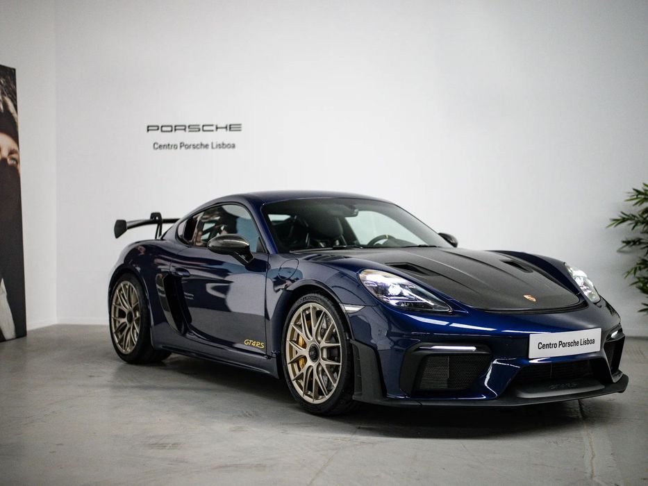 Porsche 718 Cayman GT4 RS