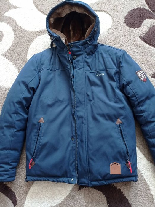 Продам зимову куртку