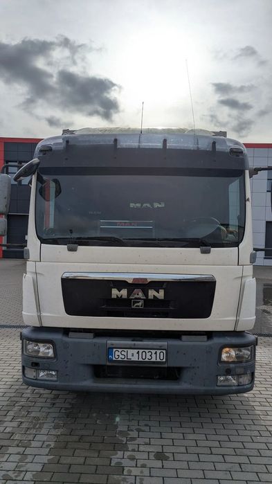 MAN