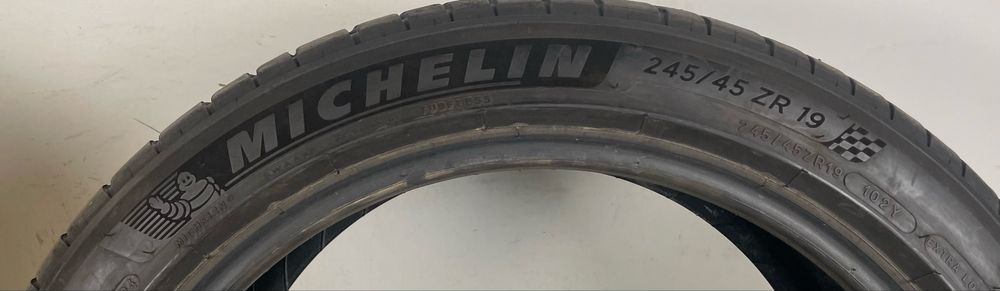 245/45R19 275/40R19 Michelin Pilot Sport 4 G0E
