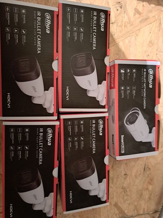 Продам 5 відеокамер.