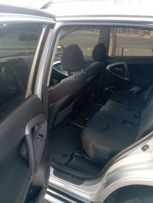 Продам RAV4 гбо4