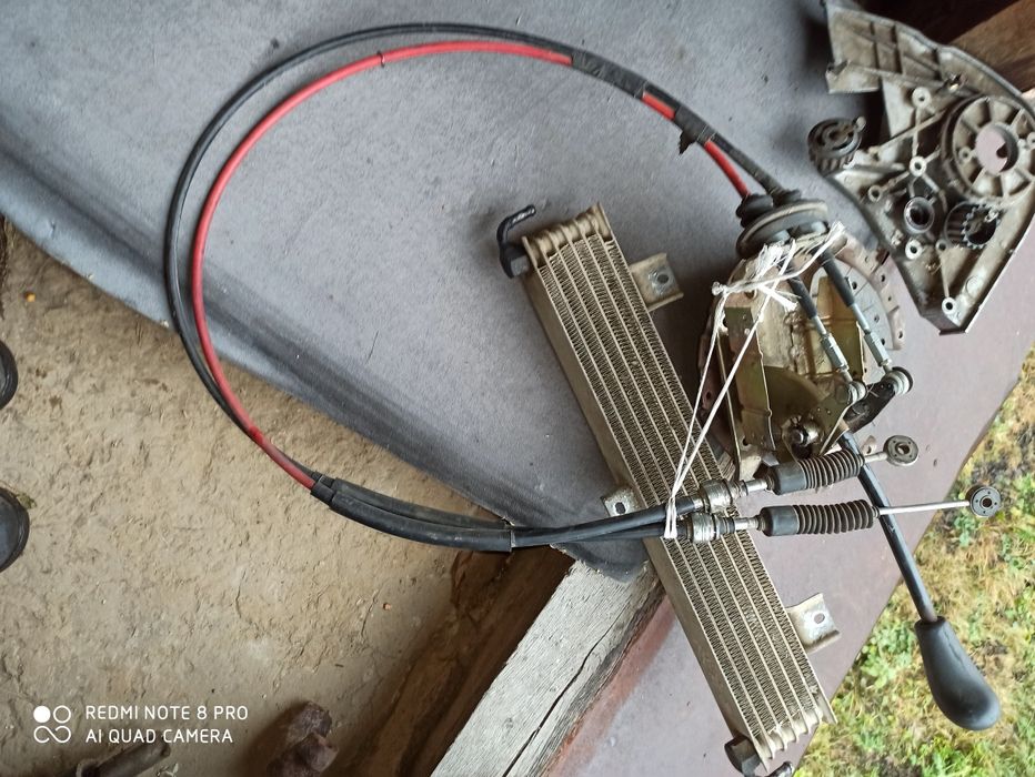 Запчастини huhdai h100 розбирається