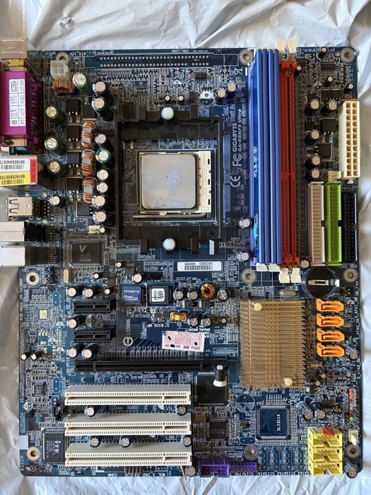 Plyta Gigabyte ga-k8nf-9 ultra z procesorem i ramem