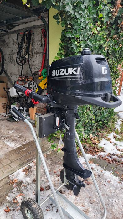 Silnik zaburtowy Suzuki DF6AS  z 2024 roku