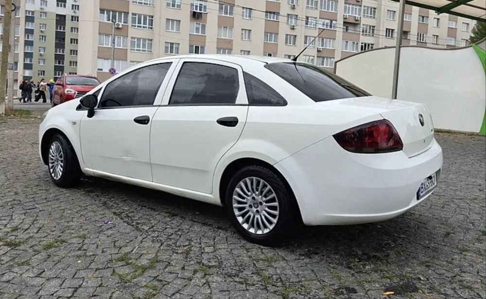 Продам економне авто