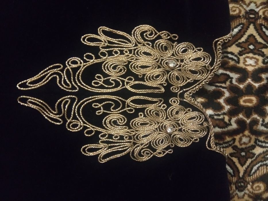 Національний дитячий східний о кафтан на дівчинку (ручна робота)