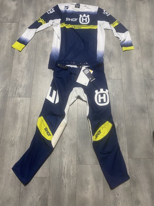 Ендуро костюм Husqvarna L, XL