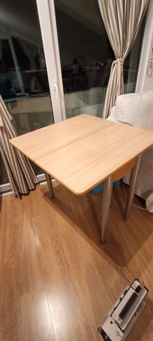 Mesa de cozinha como nova