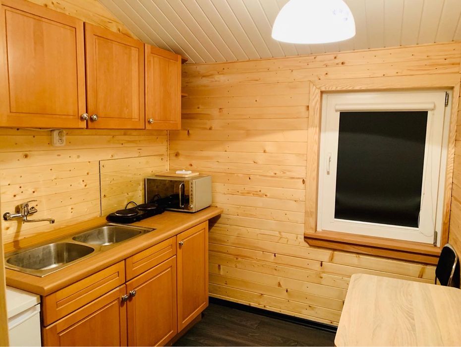 KWATERY pracownicze , NOCLEGI . Domki Całoroczne.