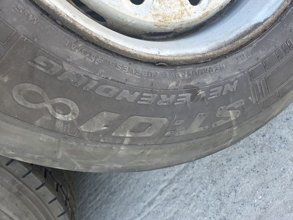 Opona 435 50 19,5 Pirelli ST 01