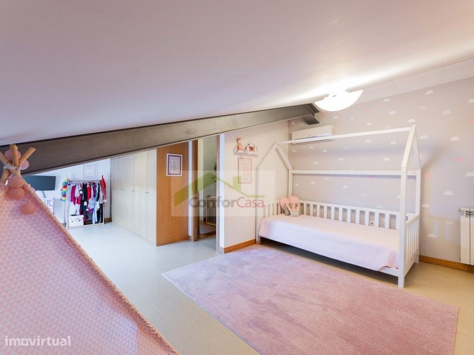 T1 + área adjacente de 2 Quartos | Ar condicionado | Aq. Central | ...