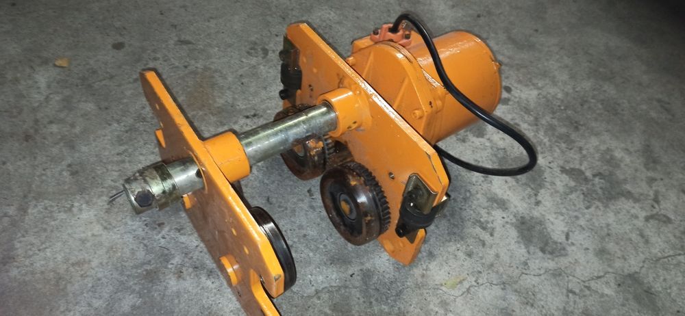 Elektryczny wózek suwnicowy belkowy suwnica wciągarka