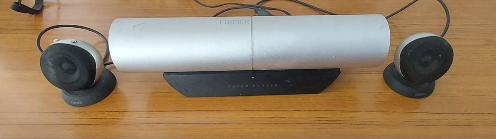 Edifier МР300 Plus компактна акустична система 2.1