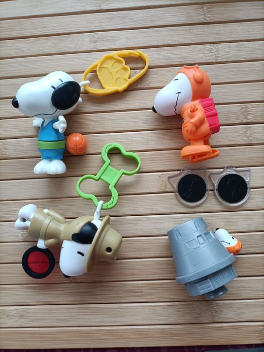 Lote 4 figuras Snoopy