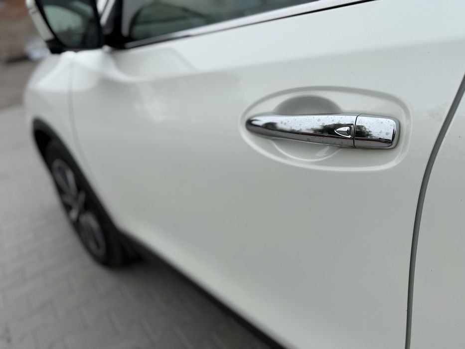 Дверь Nissan Rogue X trail T32 двері Рог Х трейл Т32