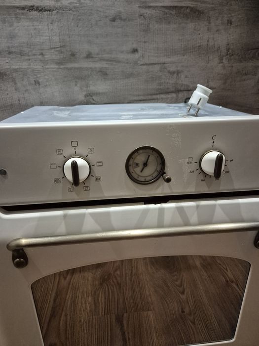 Духова шафа ARISTON (Черкаси