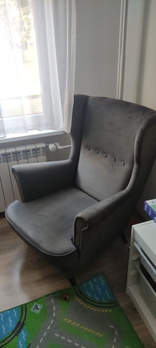 Fotel Uszak ciemny grafit