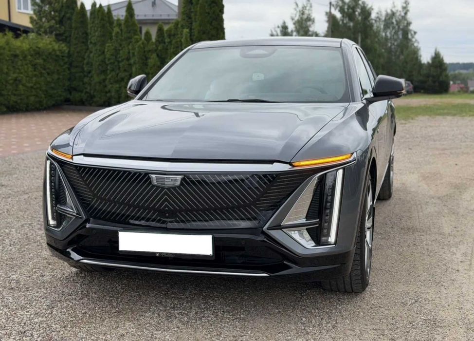 Cadillac Lyriq Luxury • 2023 • 102 кВт·год