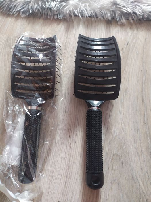 Dwie nowe szczotki