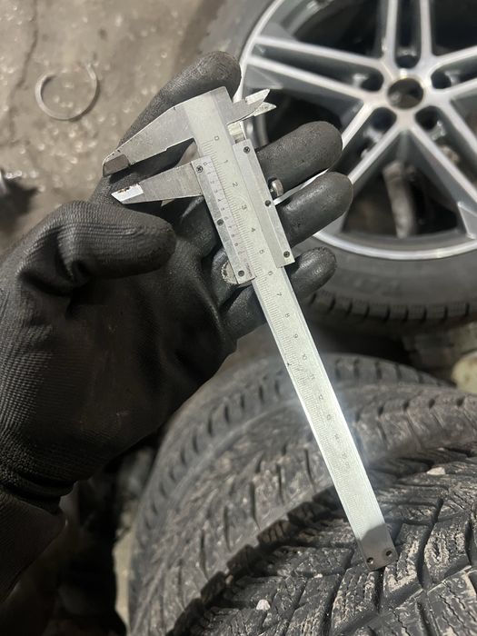 Good year 215/40/r18 зима 38 неделя 2019 год 8мм