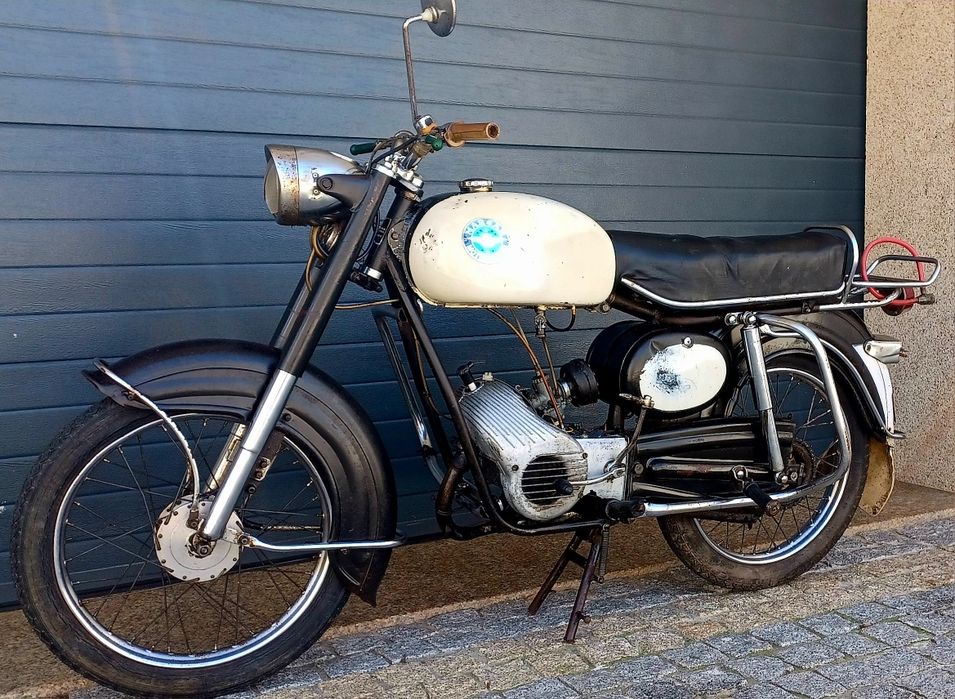 Casal Marsan Ano 1967 Modelo RARO