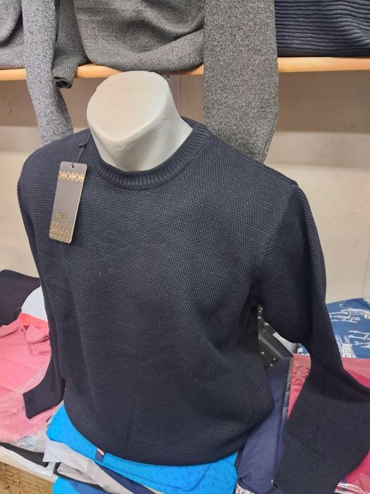 Sweter męski czarny M.