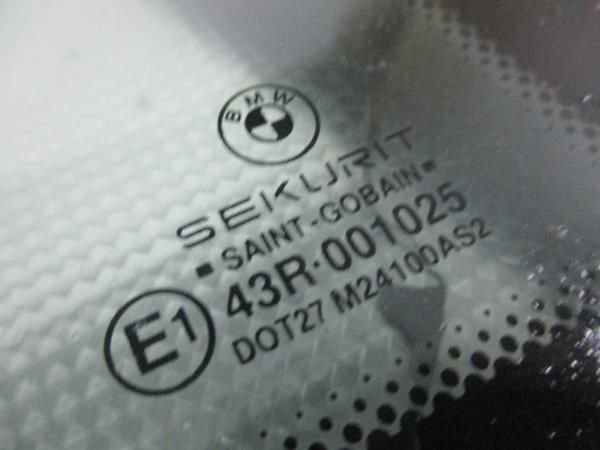 Vidro do painel trás direito BMW 3 Compact (E36)