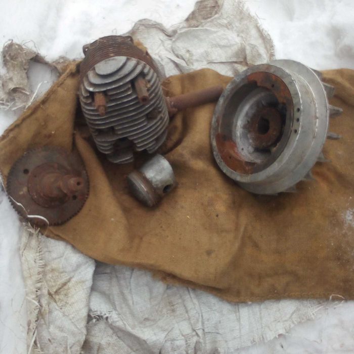 Зід ,двигун одно циліндровий