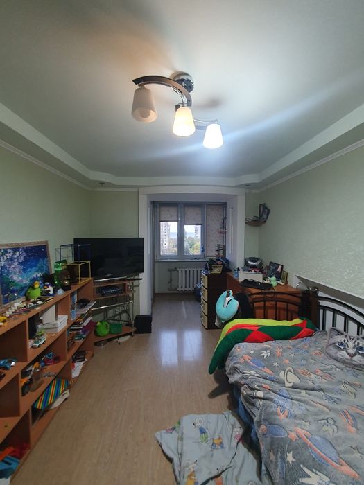 Продам 3к квартиру в центре