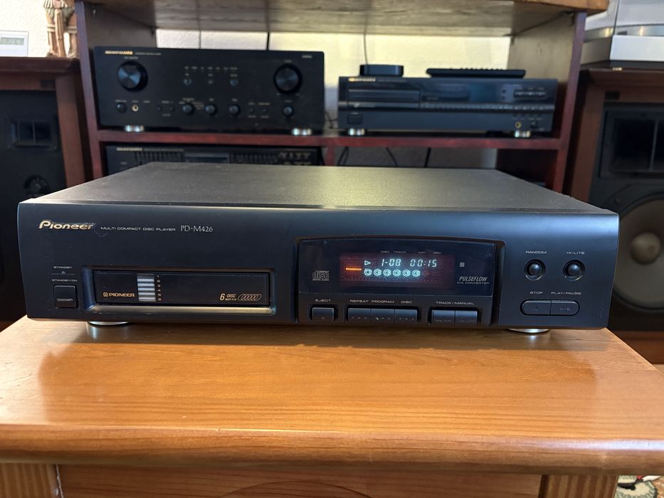 Leitor multiplo de 6 CDs Pioneer PD-M426