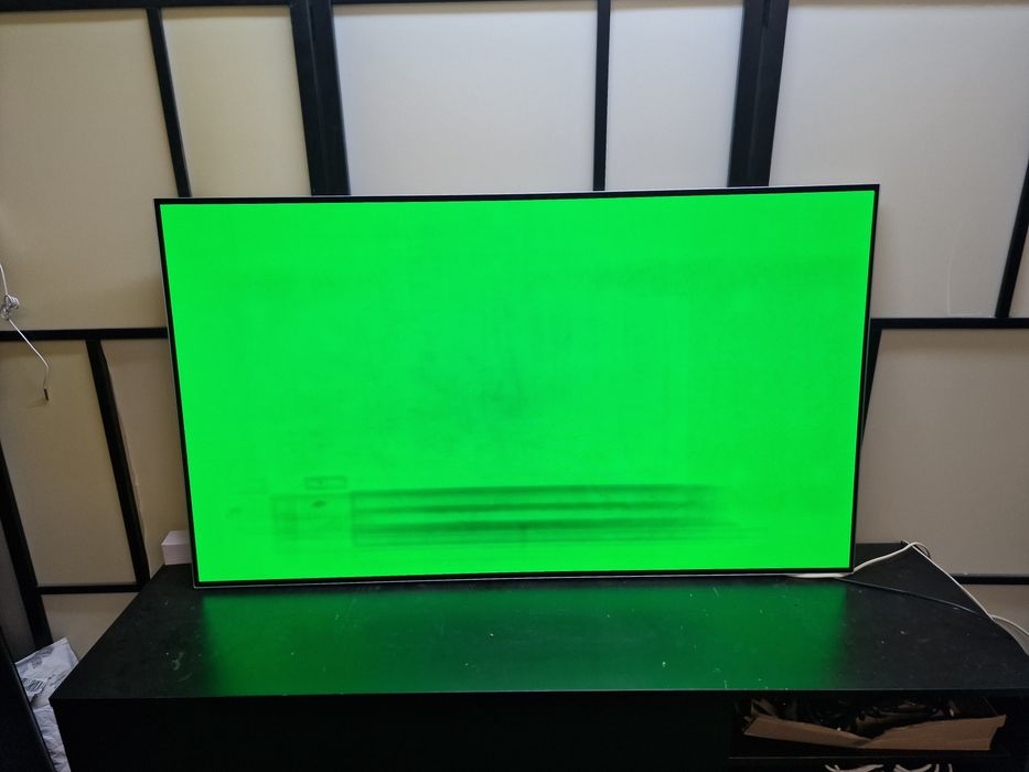LG Oled 55cali 4K UHD DVB-T2 SMART telewizor  z wadą
