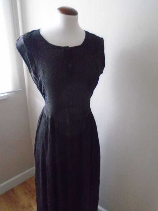 Vestido comprido tecido enrugado