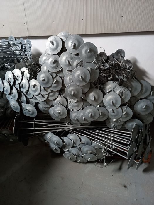 Arriostas galvanizadas