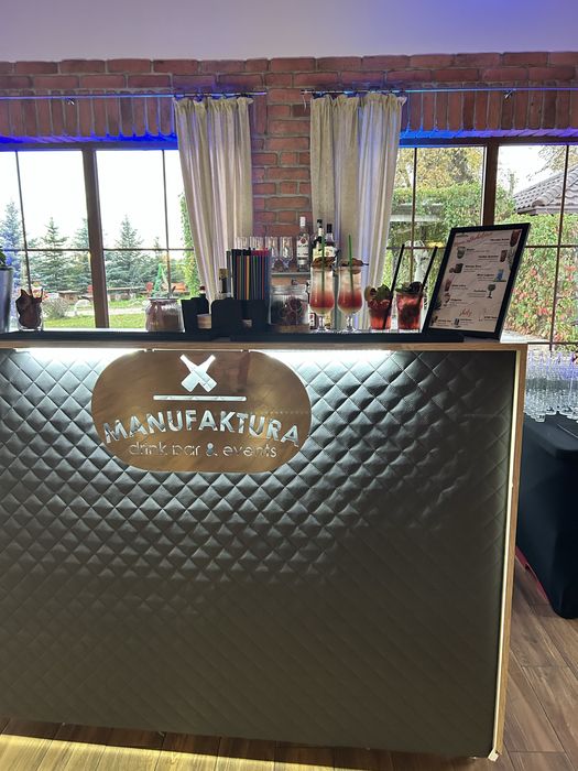 Mobilny BAR Drink bar BARMAN FOTObudka Ciężki dym napisy LOVE