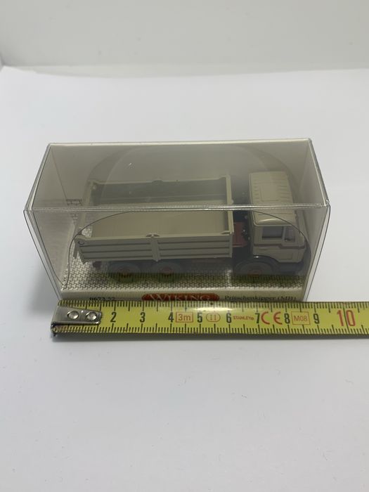 Mercedes da Wiking escala 1/87