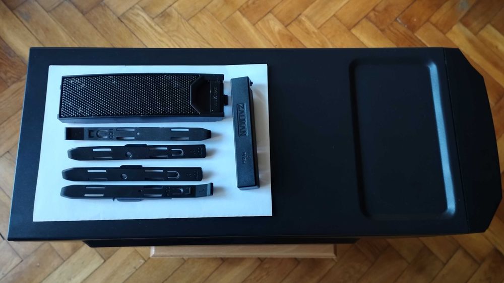 Komputer stacjonarny 8GB + Monitor