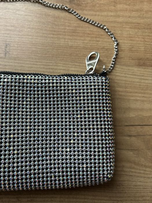 Mala com brilhantes Stradivarius