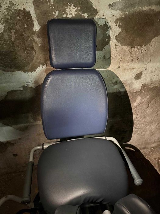 Adutora technogym usada