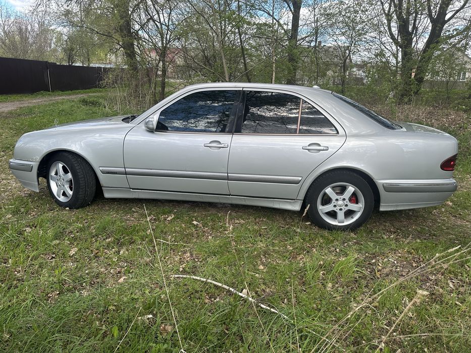 Продам Mercedes-Benz W210 2.7 CDI