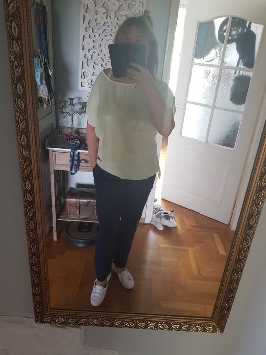 Piękna zwiewna bluzka oversize